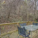 Pet-Friendly Cottage About 8 Mi To Downtown Knoxville!