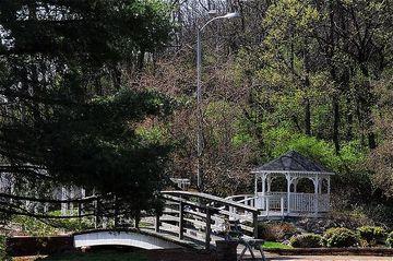 Red Roof - Papermill Road Knoxville