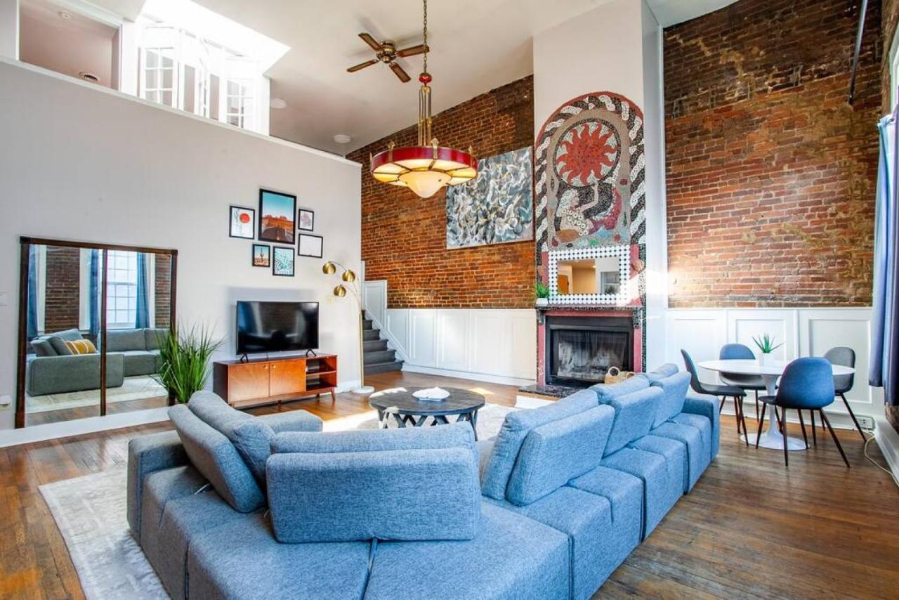 Heart Of The Old City- Minutes From Market Square Apartment *