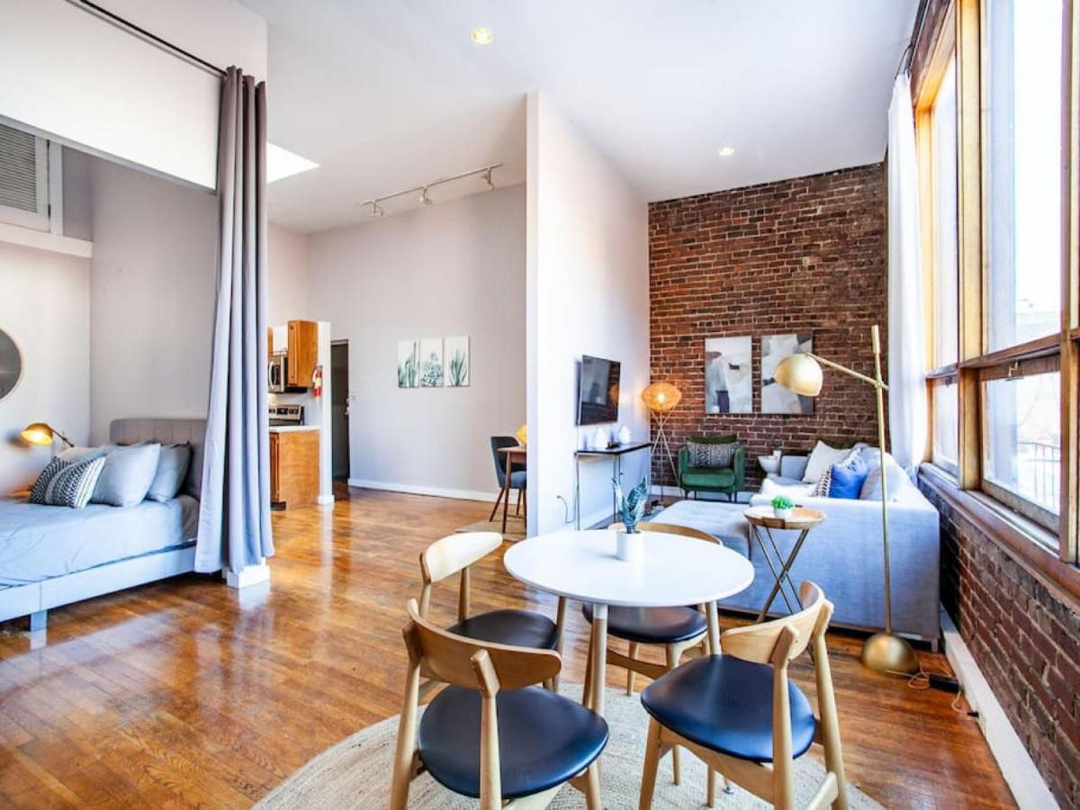 Modern Old Loft - Downtown Apartment Knoxville