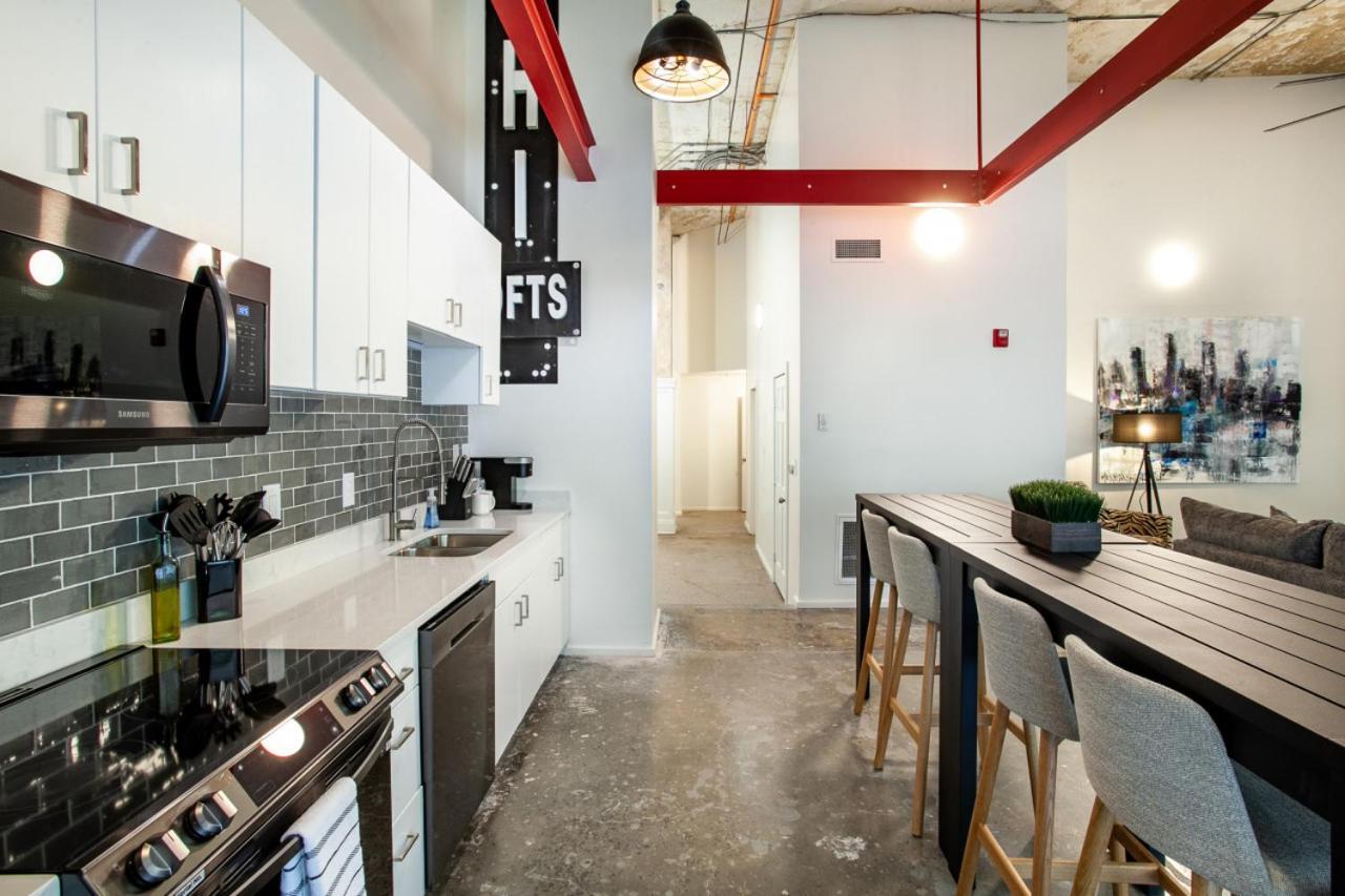 Historic Downtown Loft With Modern Flare Apartment Knoxville