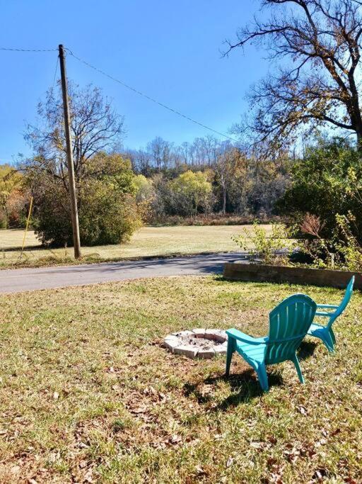 Holiday home Beautiful Contemporary Two Bedroom *