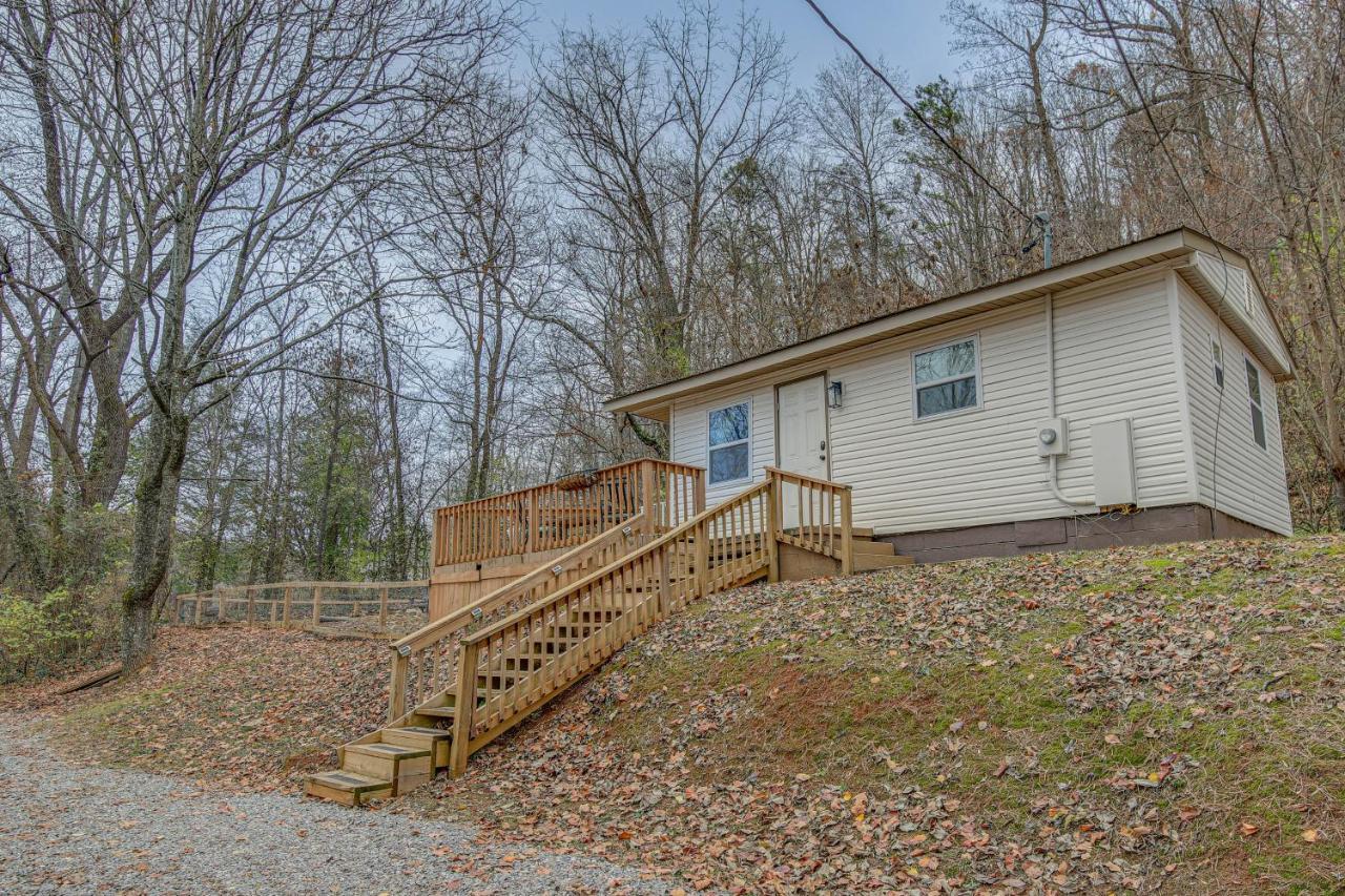 Pet-friendly About 8 Mi To Downtown Knoxville! Holiday home
