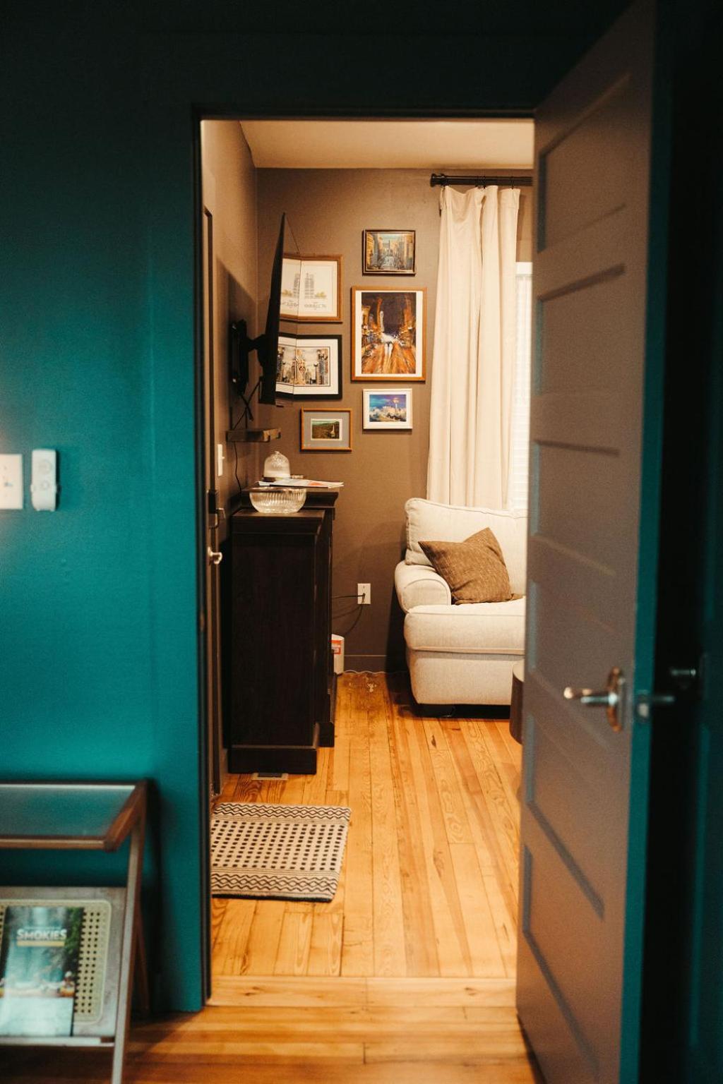 Holiday home Historic Renovated 2bd - Overlooking Downtown Knoxville