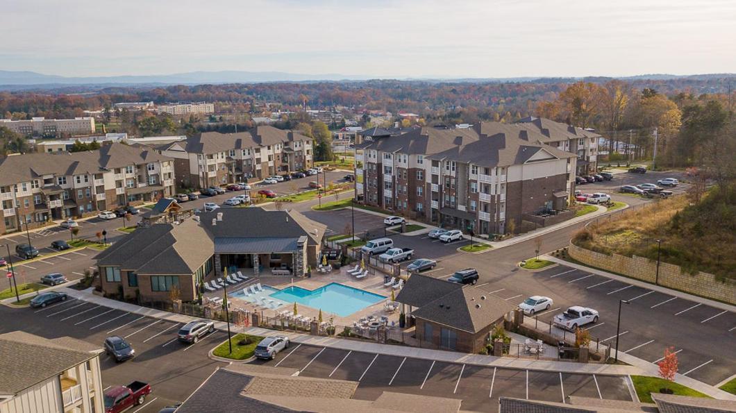 Overlook 3305 I Luxe Living In Knoxville! I Gym Apartment Knoxville