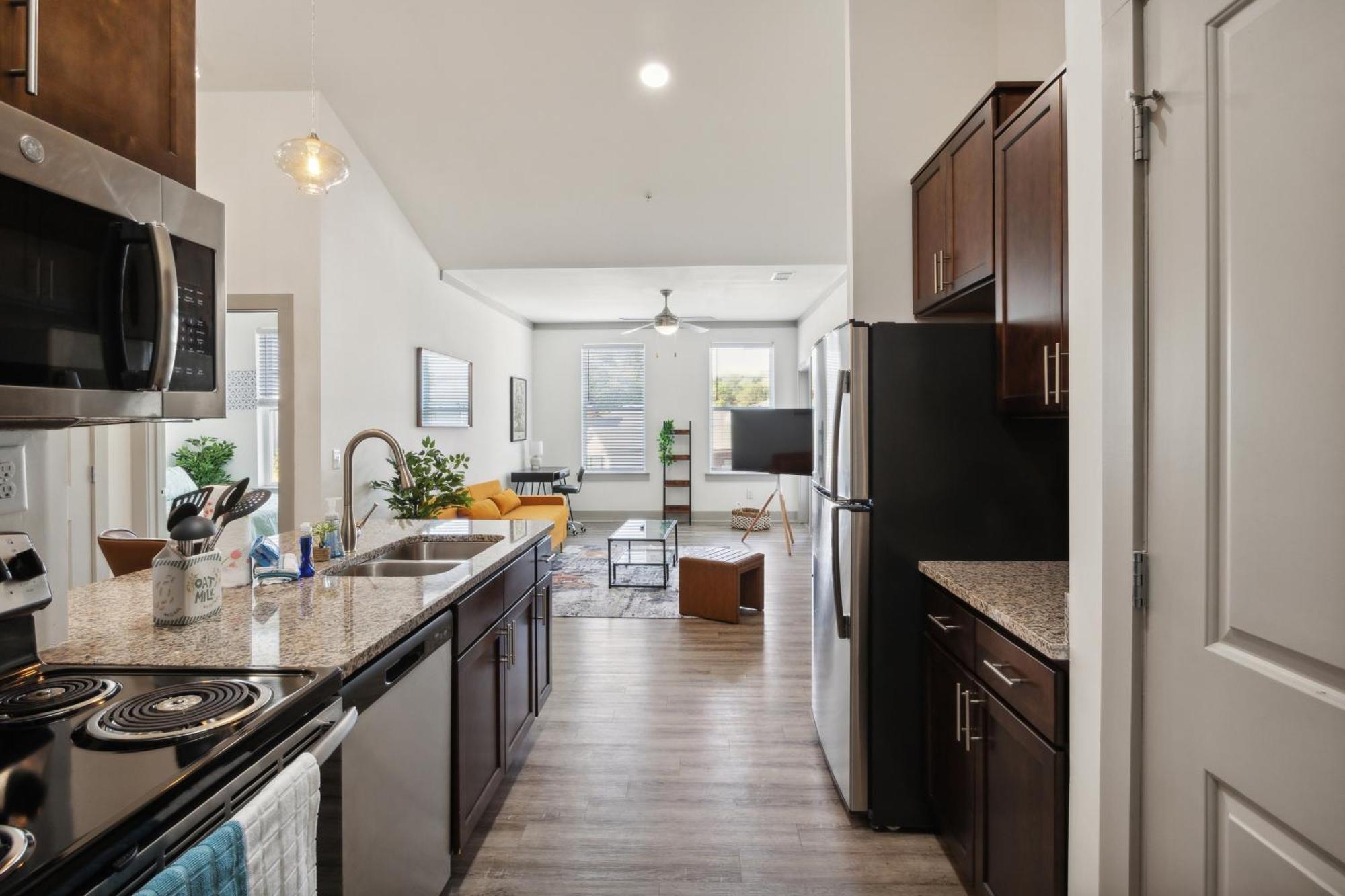 Overlook 3305 I Luxe Living In Knoxville! I Gym Apartment *