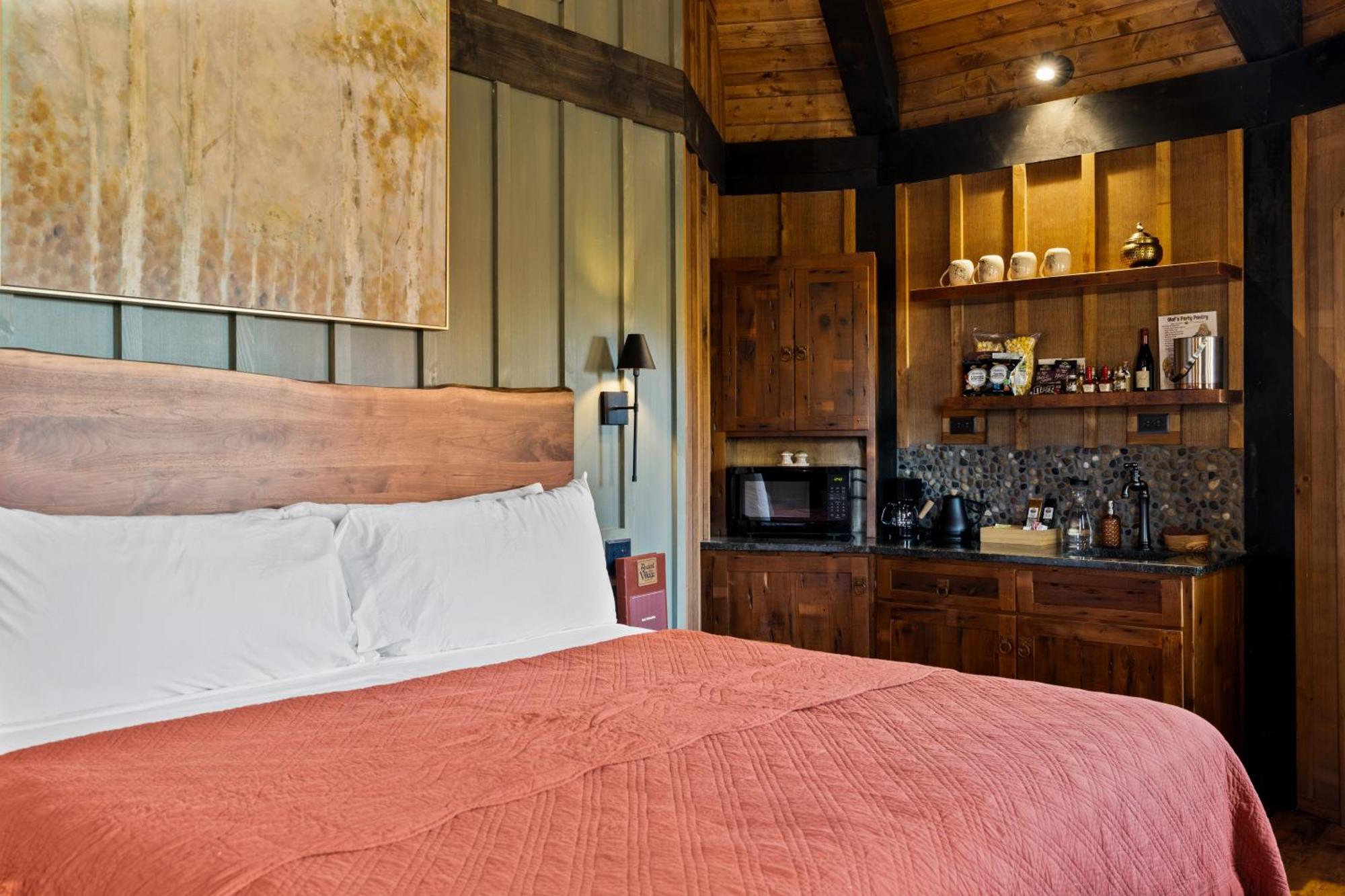 Hotel Ancient Lore Village