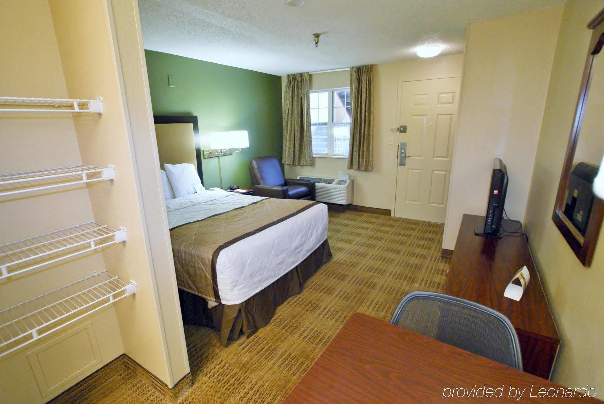 Hotel Mainstay - Cedar Bluff