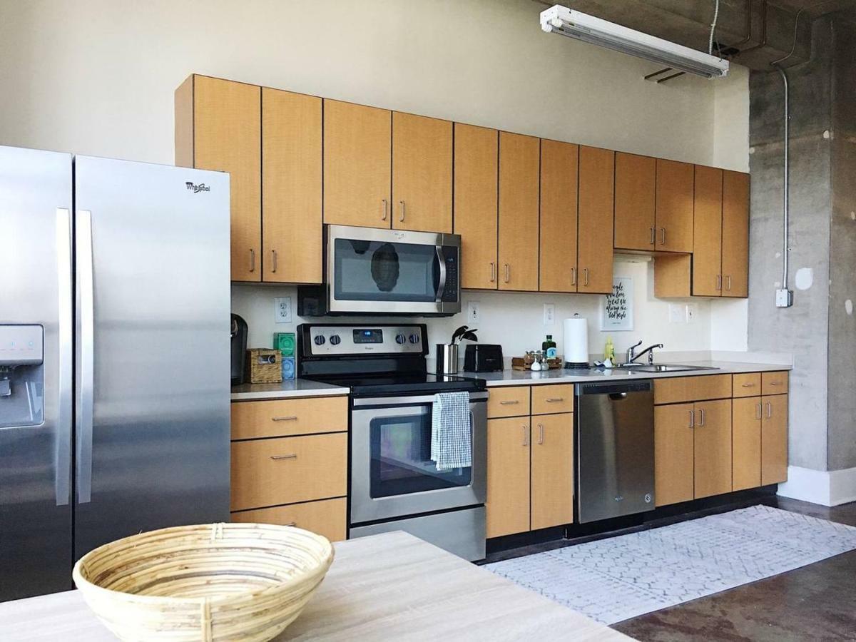 Loft W/ View Of Gay St *