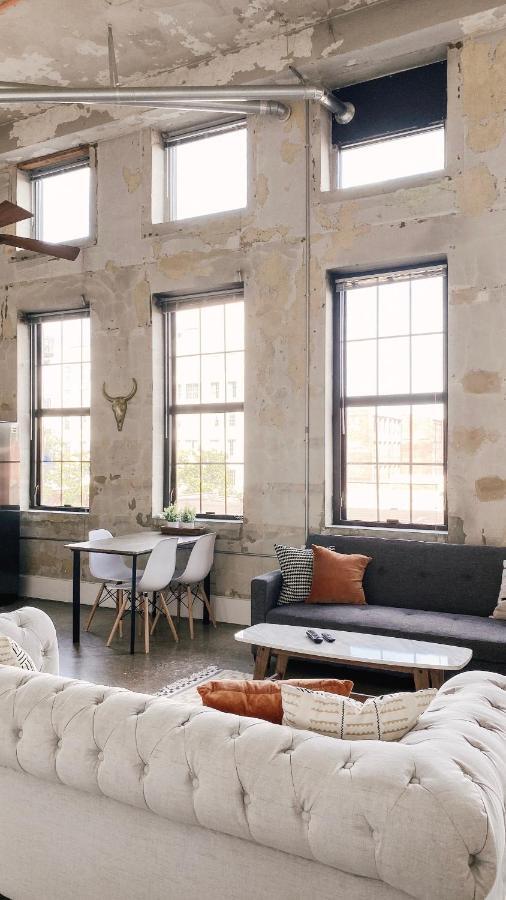 Modern Loft W/ View *
