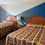 Royal Inn & Suites