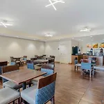 Comfort Suites East