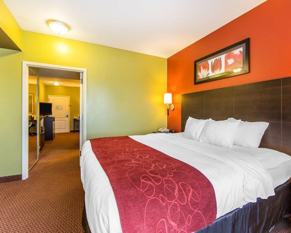 Comfort East Hotel 2*