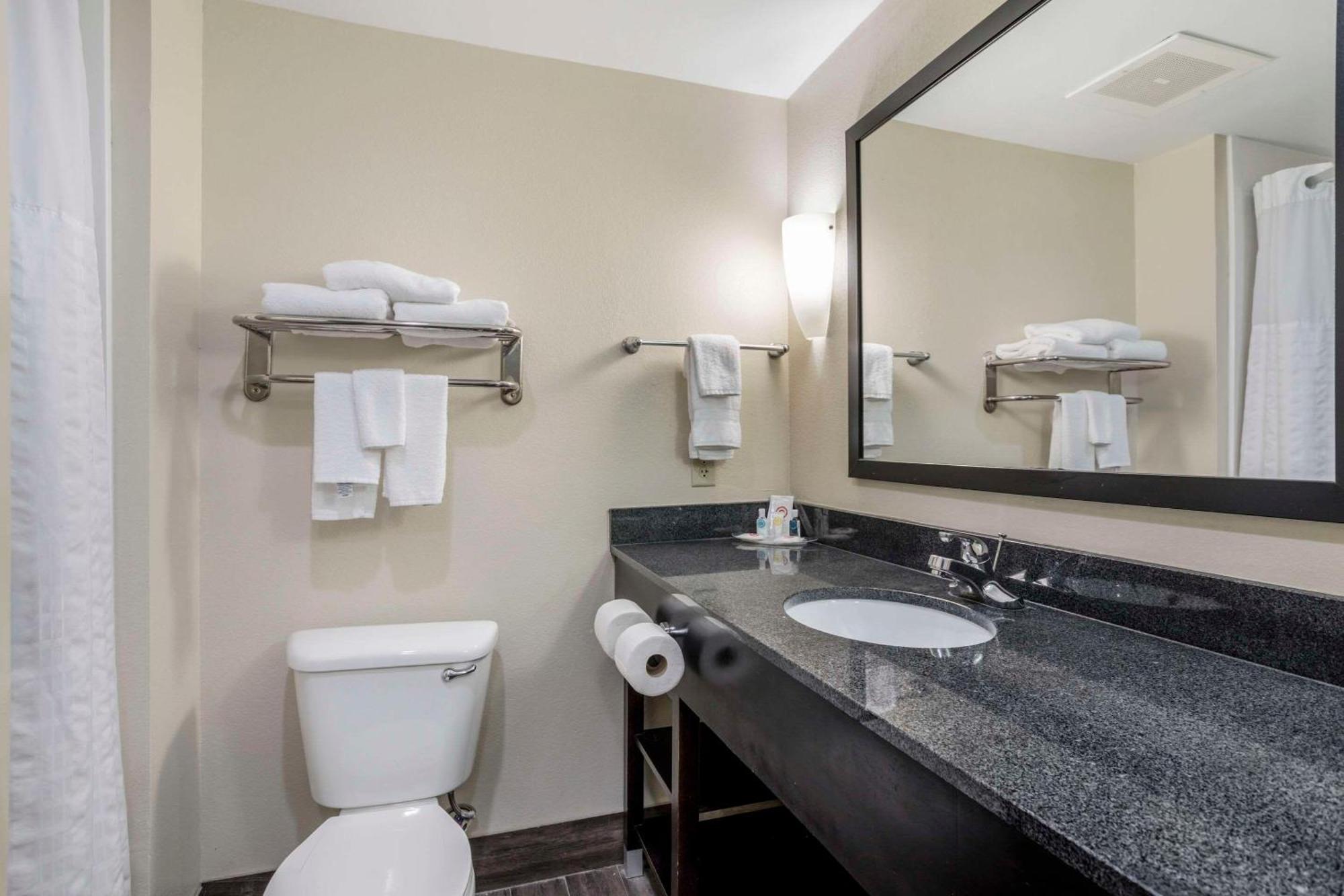 Comfort East 2*